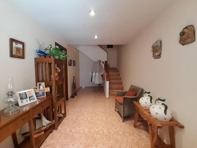 Casa en venta en Canet de Mar. FANTASTICA CASA ESQUINERA, IMPECABLE, PARA ENTRAR A VIVIR!. Casas Canet de.