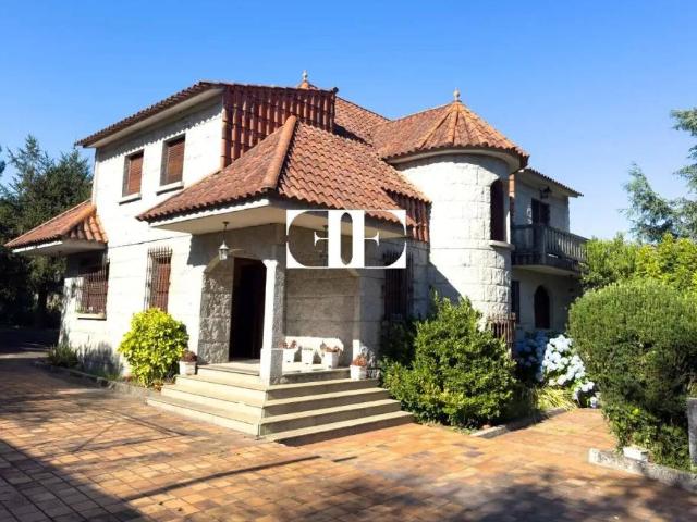 Casa en Venta en Cangas
