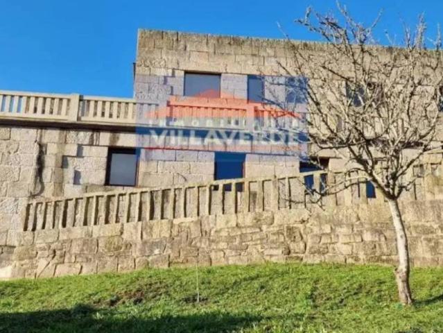 Casa en Venta en Cangas