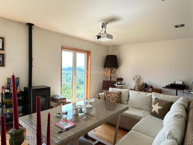 Casa en venta en Cangas, Darbo. Casas.