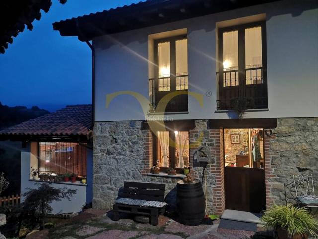Casa en venta en Cangas de Onís. Preciosa casa de campo rodeada de naturaleza con espectaculares vistas a los Picos de Europa. Casas Cangas de.