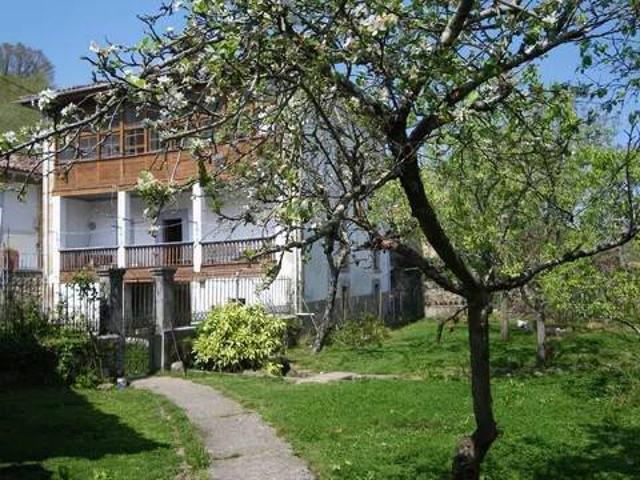 Casa en Venta en Cangas de Onís