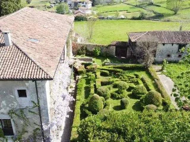 Casa en Venta en Cangas de Onís