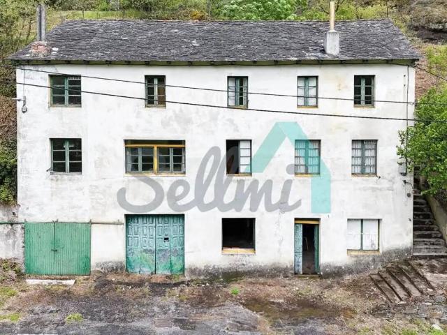 Casa en Venta en Cangas del Narcea