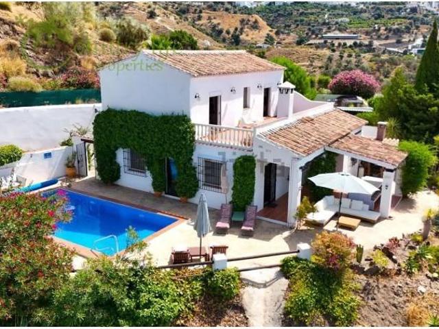 Casa en Venta en Canillas de Aceituno