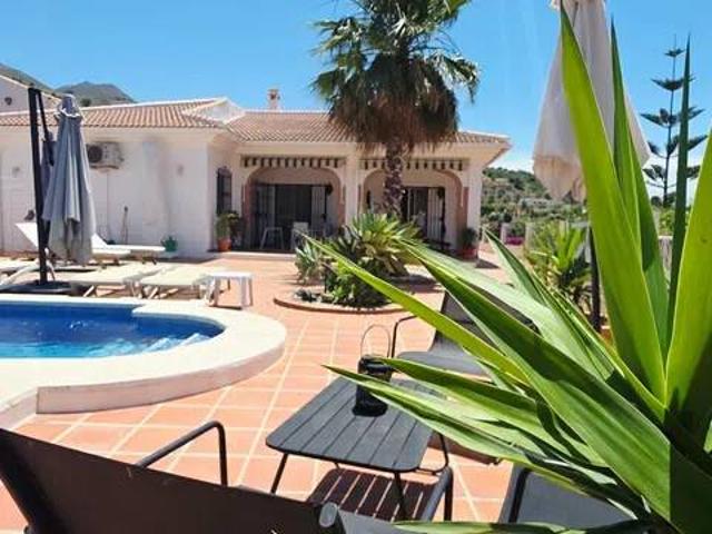 Casa en Venta en Canillas de Albaida