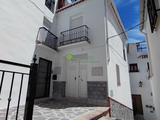 Casa en venta en Canillas de Albaida, Málaga Costa del Sol