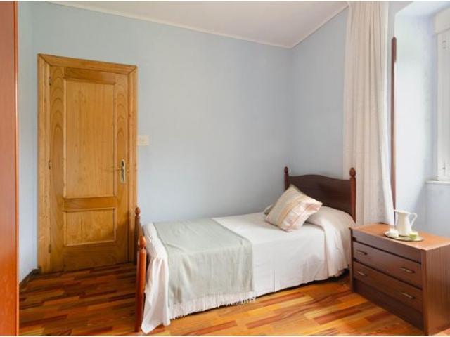 CASA EN VENTA EN CASAZORRINA