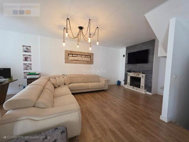 Casa en venta en Casares, Doña Julia Golf. Adosada con encanto en Doña Julia, Casares Costa. Casas.