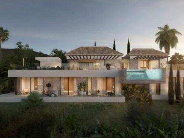 casa en Venta en Casares. QTOT T1313