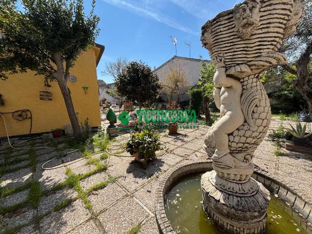 Casa en venta en Casarrubios del Monte. Casa en venta en Casarrubios del monte. Casas Casarrubios del.