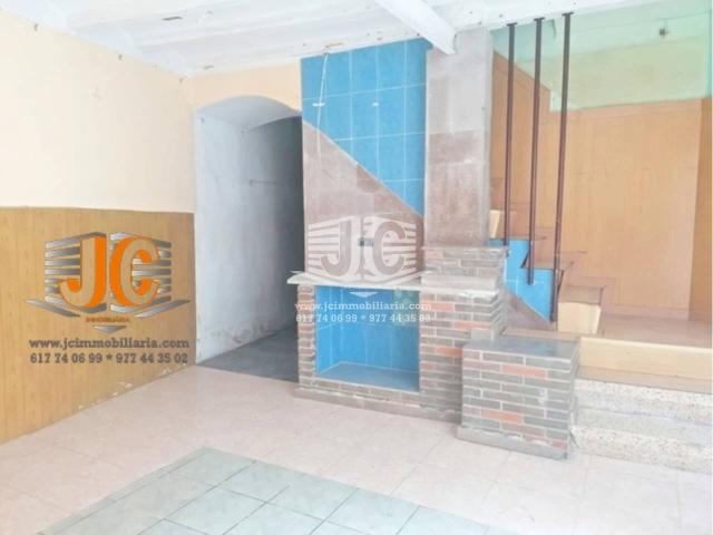 Casa en venta en Casc Antic