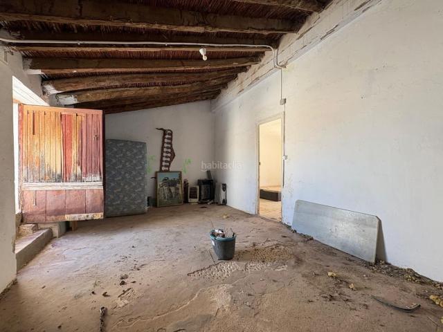 Casa en venta en Casinos. CASA PARA REFORMAR EN CASINOS. Casas.