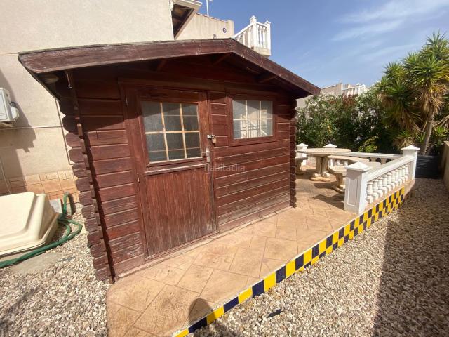 Casa en venta en Castalla. Impresionante villa de 3 dormitorios con piscina privada. Casas.