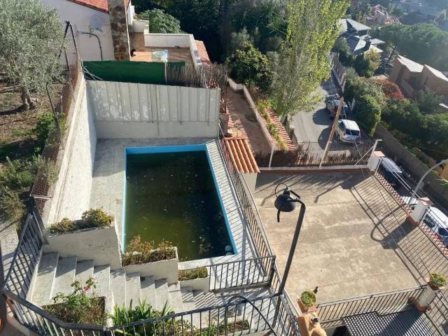 Casa en Venta en Castellví de Rosanes