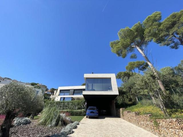Casa en venta en Castell Platja d'Aro, Urbanizacion Treumal