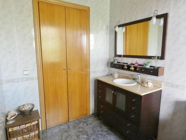 Casa en venta en Castellar del Vallès, El Racó Sant Feliu del Racó. Exclusiva Finca de 3.900m2 con Máxima Privacidad y Proyecto de Lujo en Castellar del Vallès. Casas Castellar del.