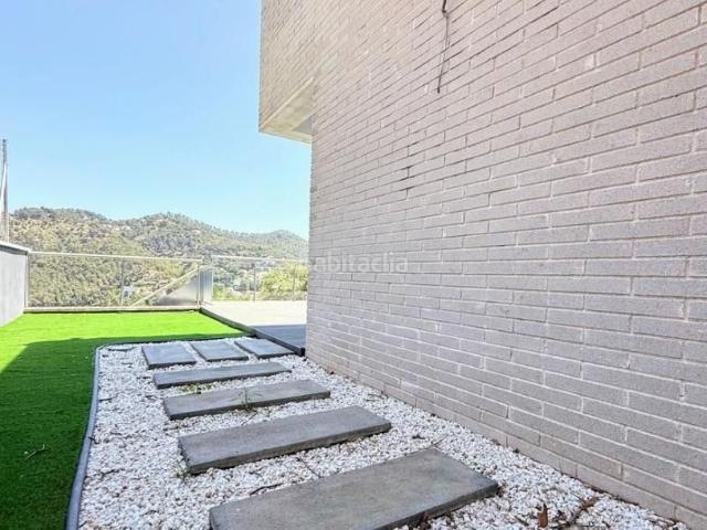 Casa en venta en Castellar del Vallès, El Racó Sant Feliu del Racó. OBRA NUEVA EXCLUSIVA DISEÑO, LUZ Y NATURALEZA EN UN ENTORNO PRIVILEGIADO. Casas Castellar del.
