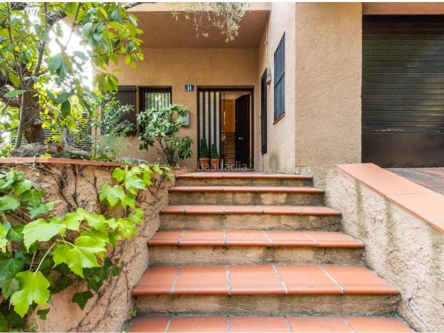Casa en venta en Castellar del Vallès, Poble Casc Antic. Venta de casa unifamiliar en Castellar del Vallès. Casas Castellar del.