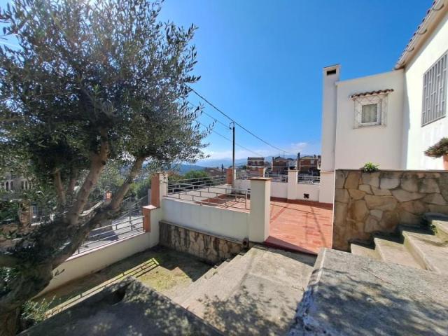 Casa en venta en Castellbisbal, SANTEUGINI