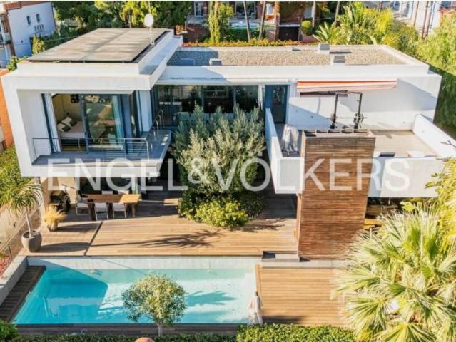 Casa en Venta en Castelldefels