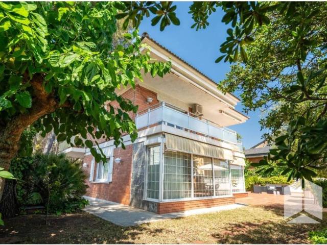 Casa en Venta en Castelldefels