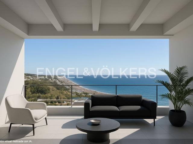 Casa en venta en Castelldefels, Bellamar. Balcón único y exclusivo sobre el mar. Casas.