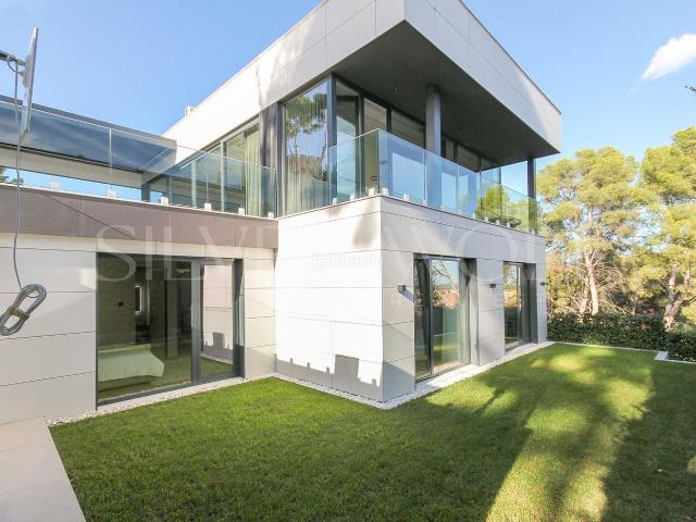 Casa en venta en Castelldefels, Montmar. ETERNAS VACACIONES. Casas.