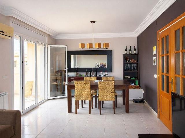 Casa en venta en Castelló d´Empúries, de 192 m² 4 habitaciones por 360.000