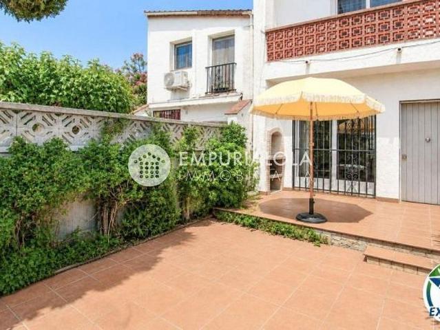 Casa en venta en Castelló d´Empúries, de 47 m² 1 habitación por 130.000