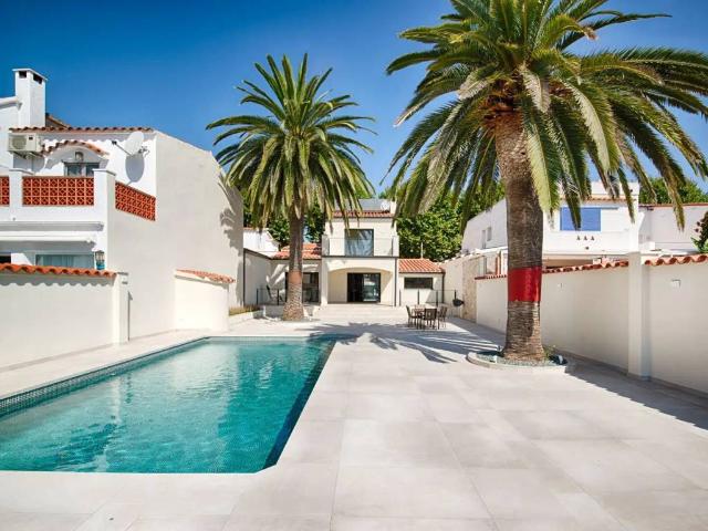 Casa en Venta en Castelló d'Empúries