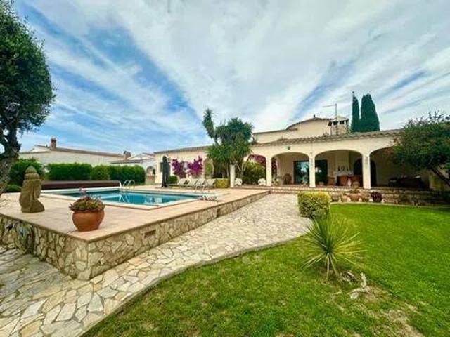 Casa en Venta en Castelló d'Empúries