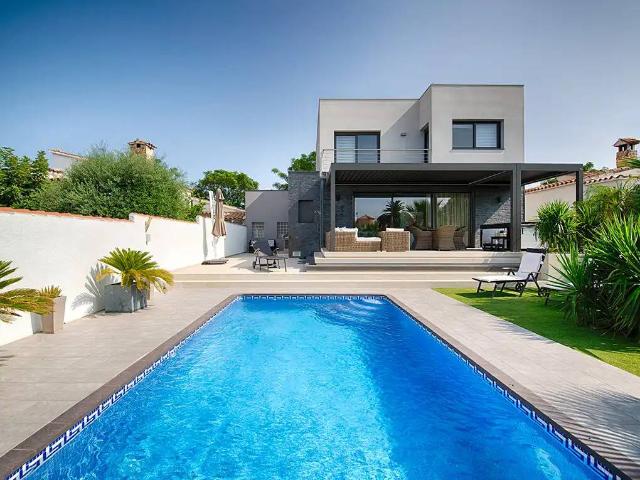 Casa en Venta en Castelló d'Empúries