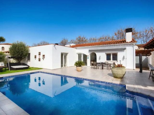 Casa en Venta en Castelló d'Empúries