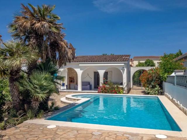 Casa en Venta en Castelló d'Empúries