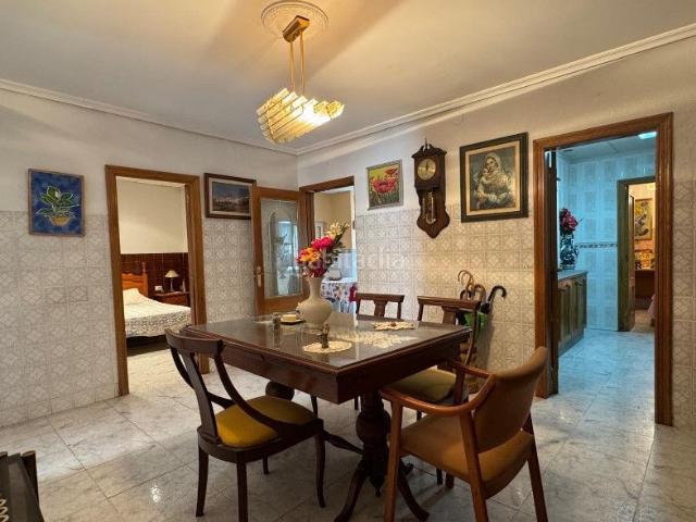 Casa en venta en Castellón de la Plana, Ciutat del Transport La Salera. VENTA DE CASA AMUEBLADA CON 4 HABITACIONES, TRASTERO Y ESPECTACULAR TERRAZA DE 110M². Casas Castellón de la.