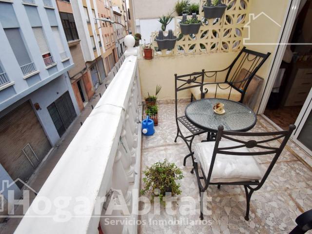 Casa en venta en Castellón de la Plana, Plaza Illes Columbretes. CASA REFORMADA CON DOS TERRAZAS EN EL CENTRO. Casas Castellón de la.
