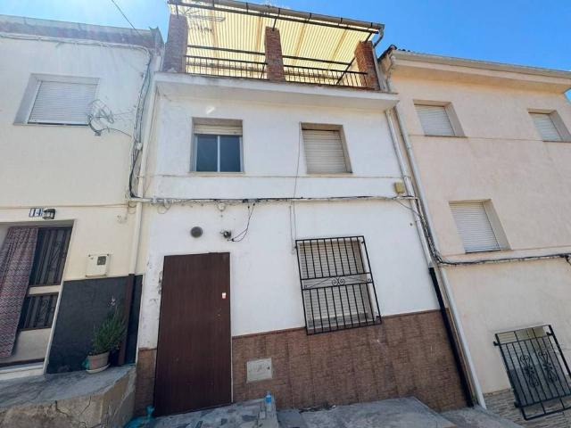 Casa en Venta en Castillo de Locubín