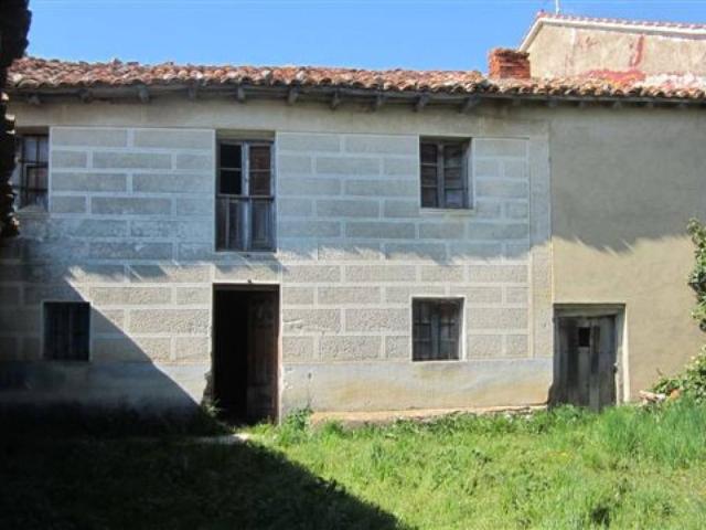 Casa en Venta en Castrejón de La Peña