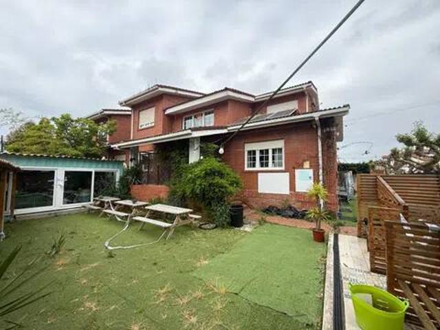 Casa en Venta en Castrillón
