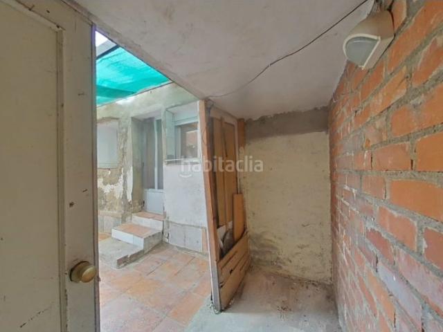 Casa en venta en Castronuño. Chalet Adosado, en Castronuño Valladolid, Ideal para INVERTIR o para VIVIR. NO COBRAMOS HONORARIOS AL COMPRADOR. Casas.