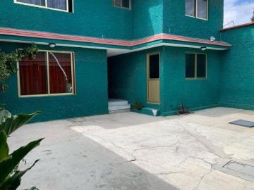 CASA EN VENTA EN CAPULTITLÁN, TOLUCA, SALIDA RÁPIDA A CALZADA DEL PACIFICO, AV. LAS TORRES