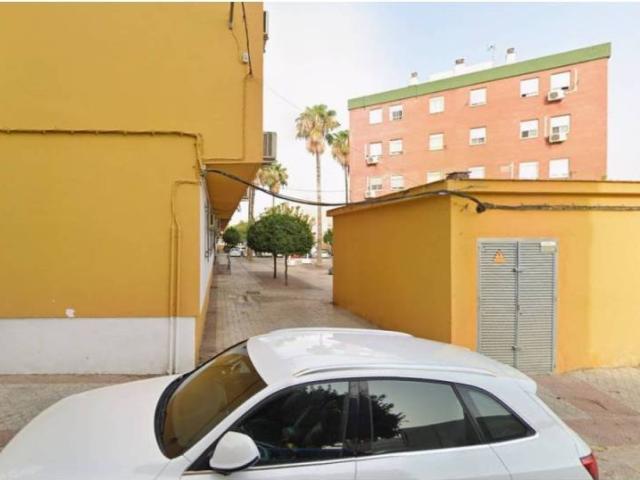 Piso en Venta en Carmona