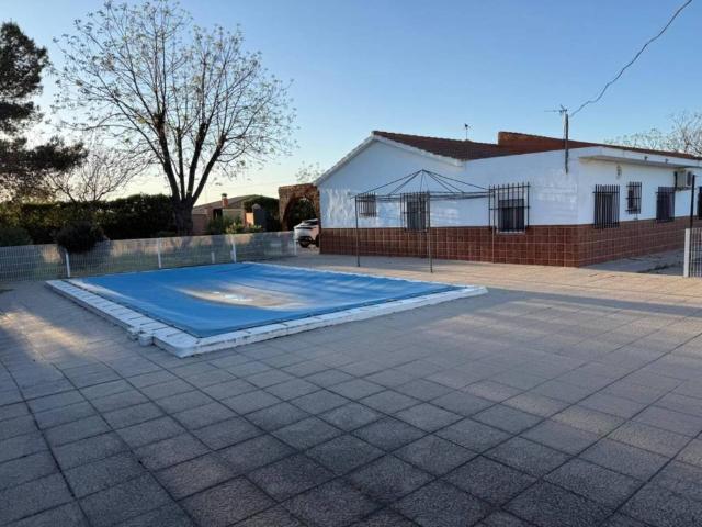 Casa en Venta en Carmona
