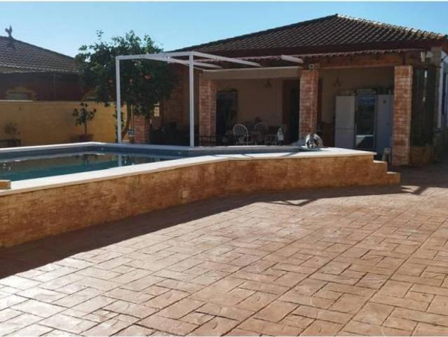 Casa en Venta en Carmona