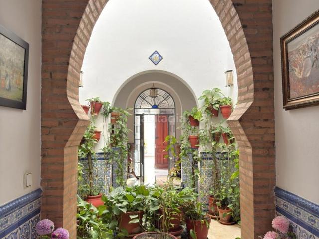 Casa en venta en Carmona. CASA INDEPENDIENTE EN VENTA EN CARMONA. Casas.
