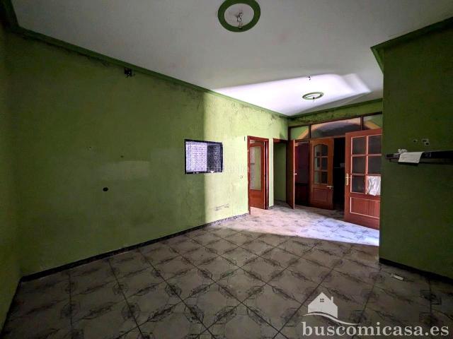 Casa en venta en Carolina La. Magnífica casa en calle Nonscribas. Casas Carolina.
