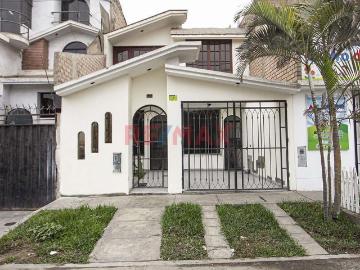 Casa en venta en Carabayllo a S/465,690