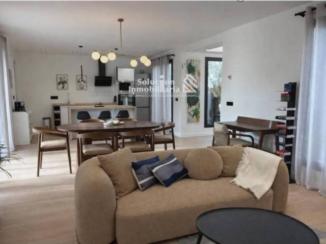 Casa en Venta en Carbajosa de La Sagrada