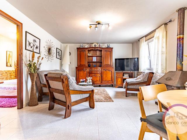 Casa en venta en Carballo. Casa con 1.487 m2 de terreno por solo 169.900 A 8 km de Carballo y 5,5 de A Laracha. Casas.